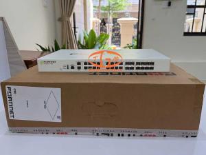 FG-120G-BDL-950-12 FortiGate-120G Hardware plus 1 Year 24x7 FortiCare and FortiGuard Unified Threat Protection